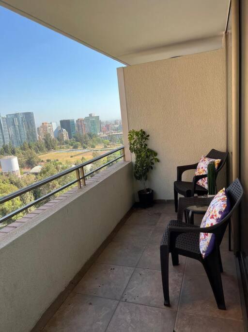 Precioso Dpto Con Excelente Ubicacion Y Gran Vista Alonso De Cordova Las Condes Appartamento *